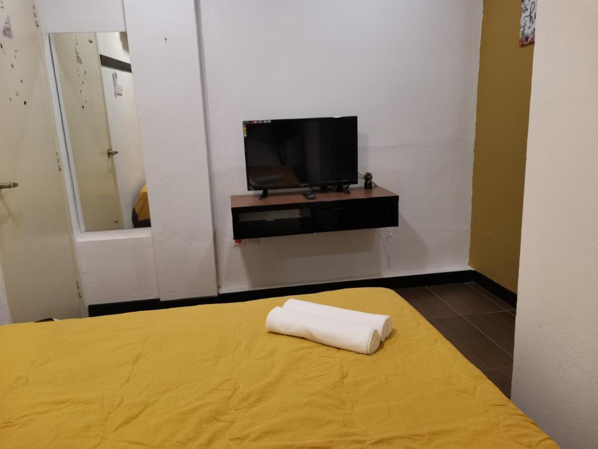 G Fortune Guest House+ George Town Eksteriør billede