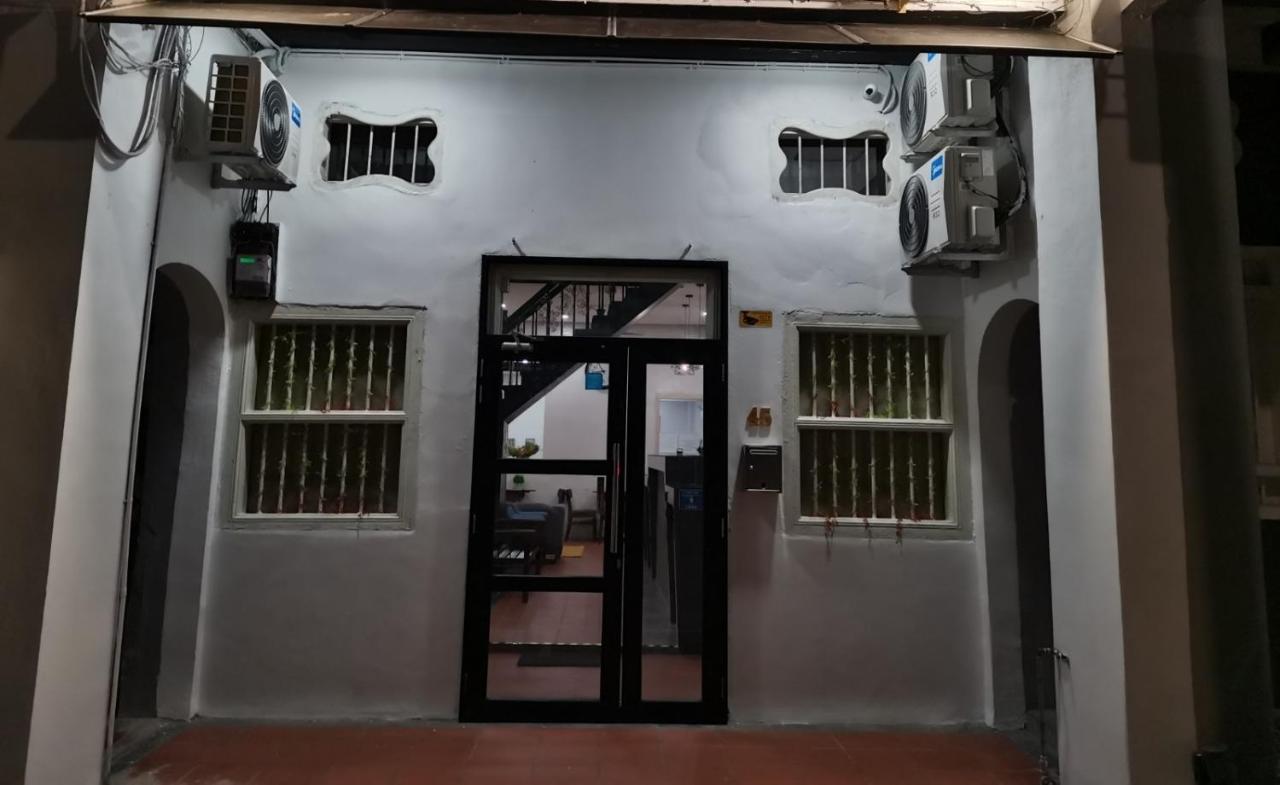 G Fortune Guest House+ George Town Eksteriør billede