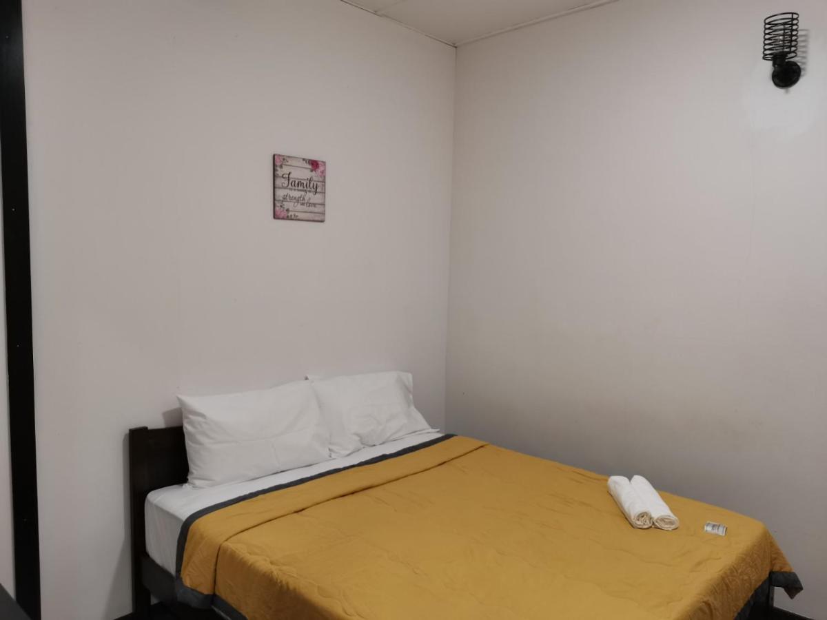 G Fortune Guest House+ George Town Eksteriør billede